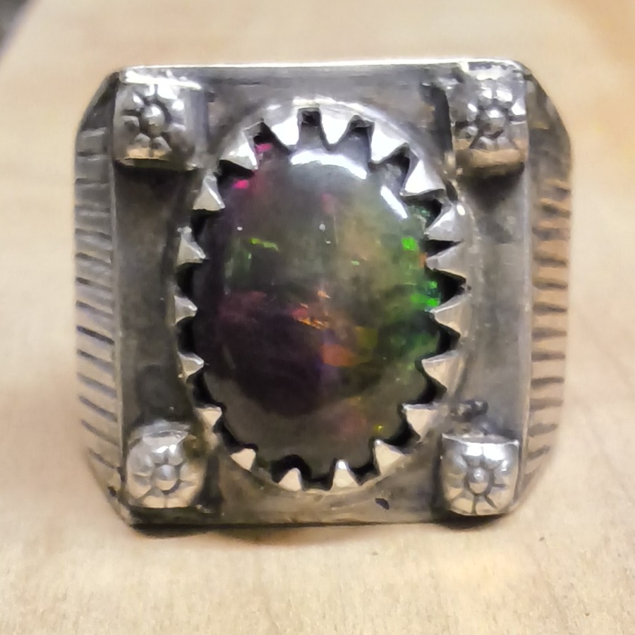 Heavyweight Rings